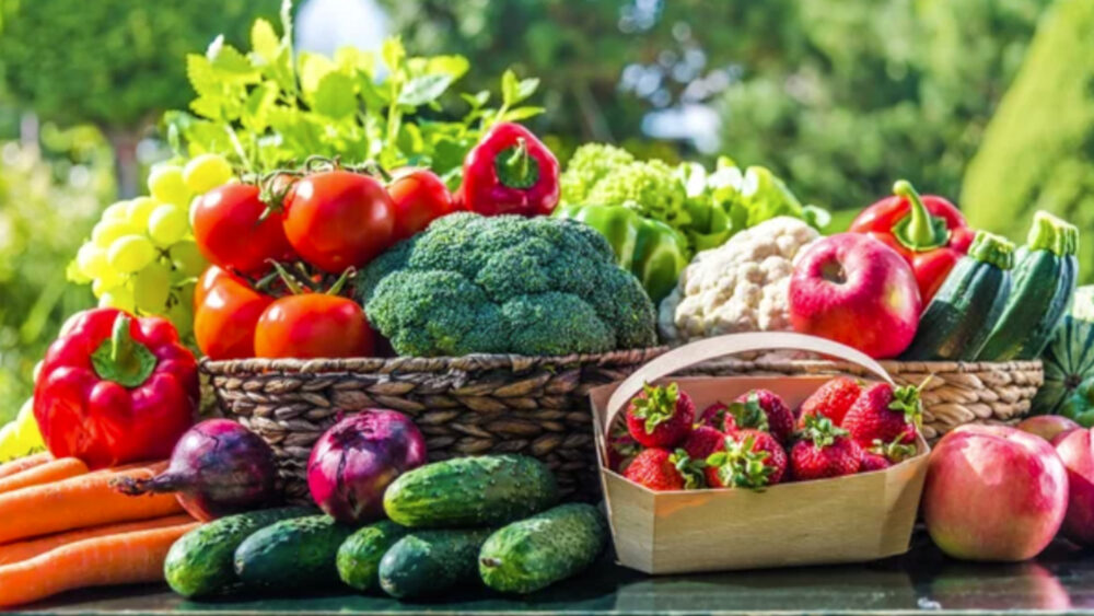 Dieta wegańska i wegetariańska – jak uniknąć niedoborów?