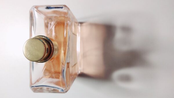 Czy perfumy Sisley są trwałe?