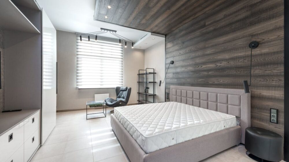 Pianka wysokoelastyczna czy termoelastyczna? Sprawdź, czym się różnią!